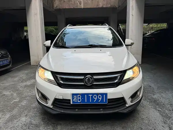 Dongfeng Aeolus AX3 2016