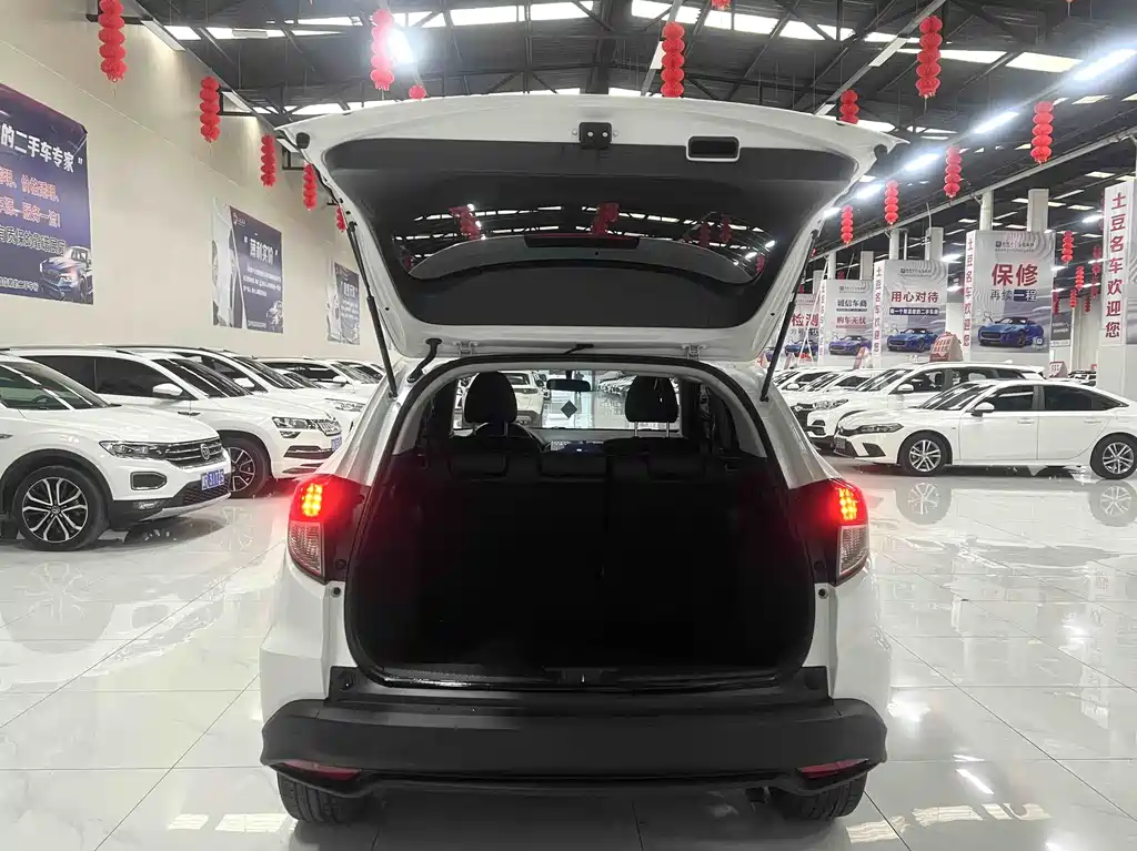Honda Vezel 2022 — фото 18