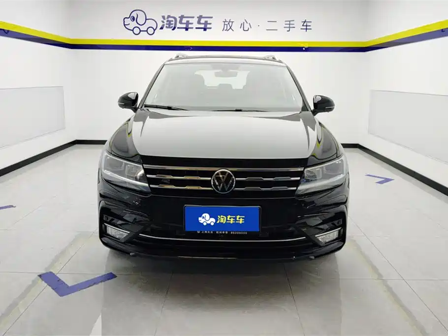 Volkswagen Tiguan L 2021 — фото 2