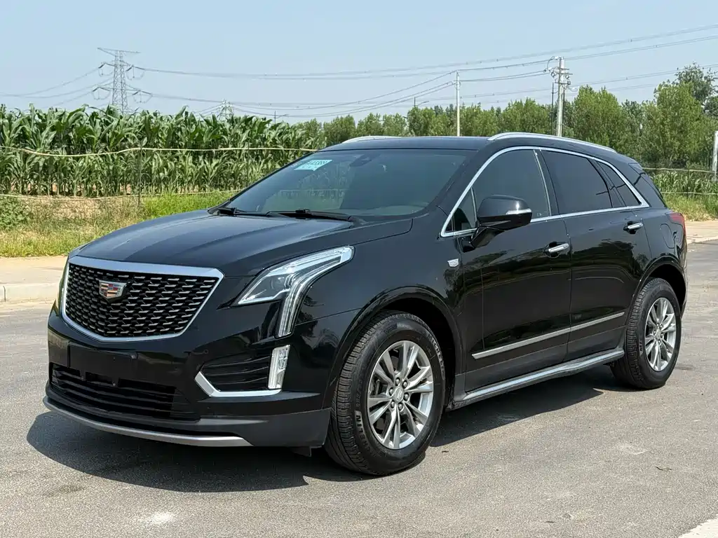 Cadillac XT5 2019 — фото 1