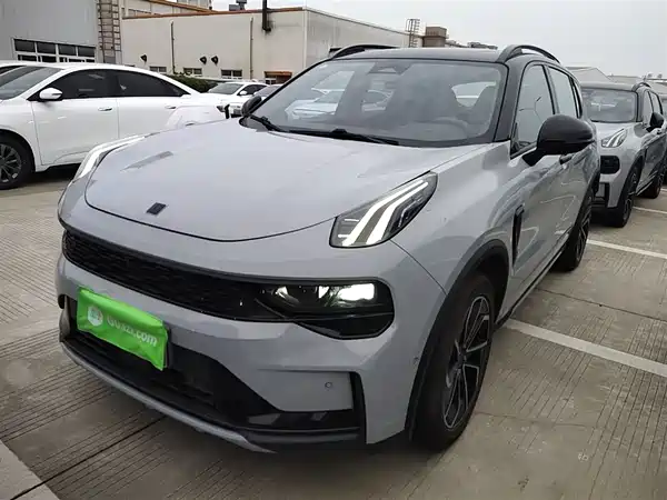 Lynk & Co 01 2023