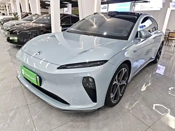 NIO ET5 2023