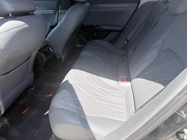 Geely Galaxy L6 2025