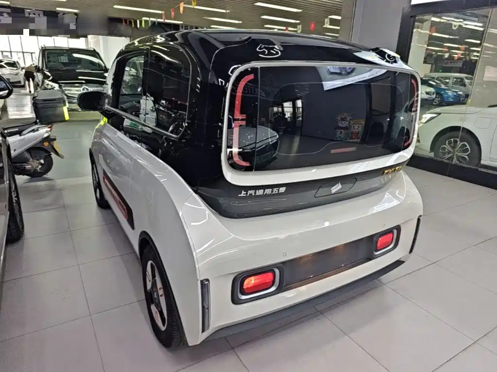 Baojun Kiwi EV 2021 — фото 5
