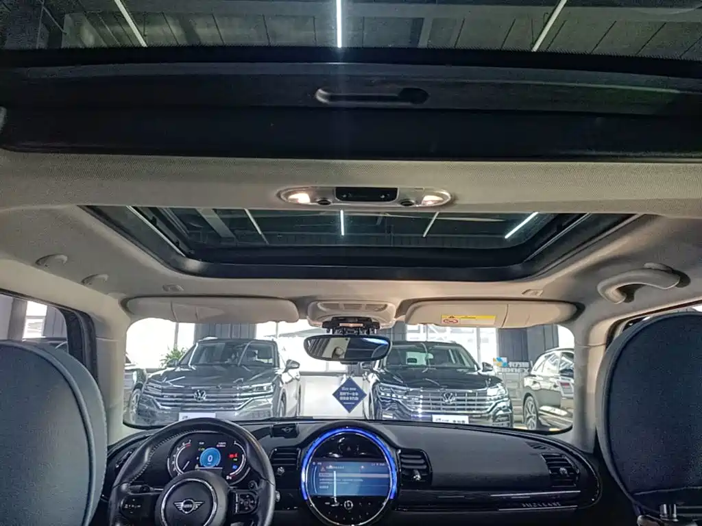MINI Clubman 2022 — фото 18