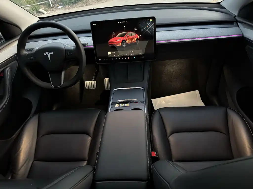 Tesla Model Y 2022 — фото 17