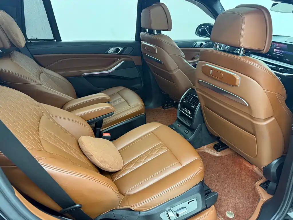 BMW X7 2023 — фото 10