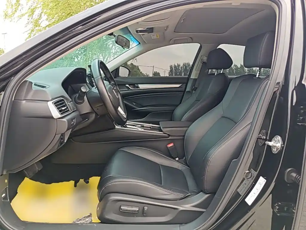 Honda Accord 2021 — фото 15