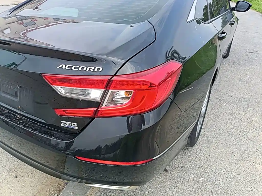 Honda Accord 2021 — фото 8