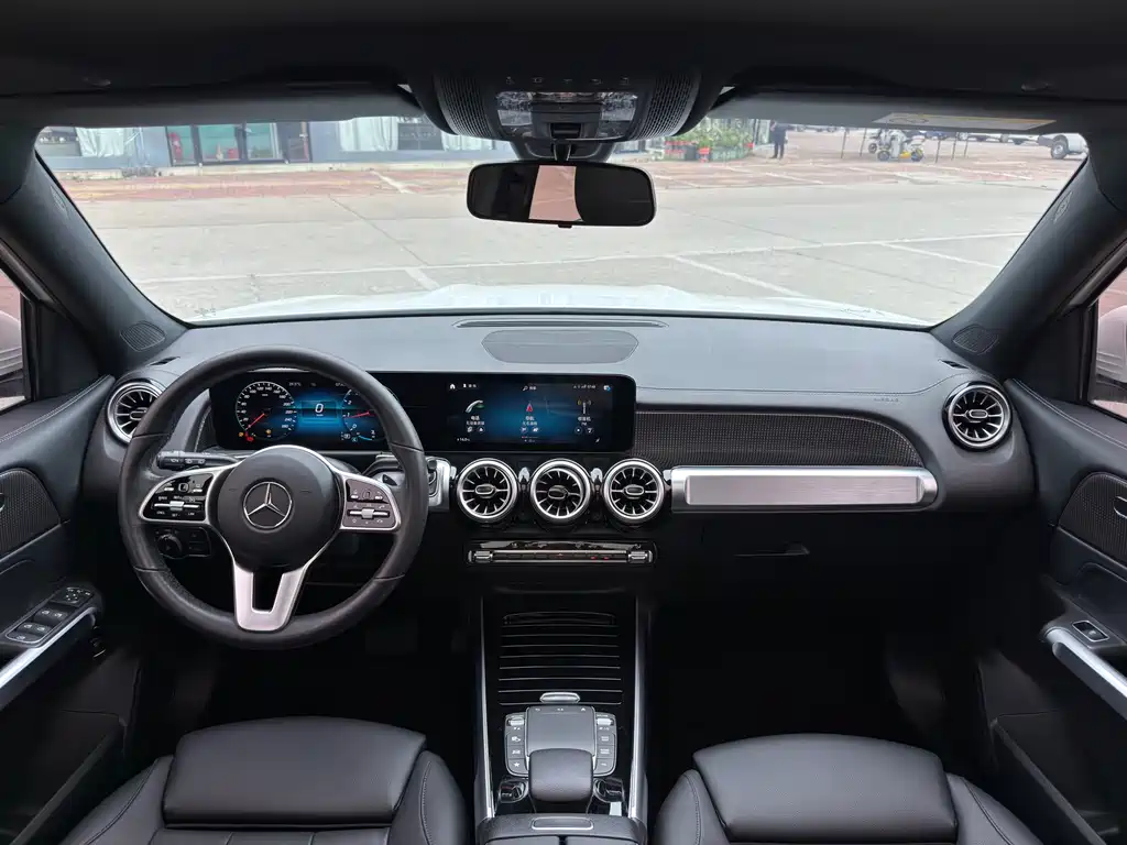 Mercedes-Benz GLB 2022 — фото 10