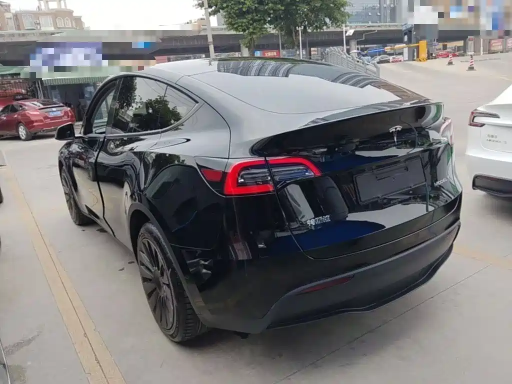 Tesla Model Y 2021 — фото 5