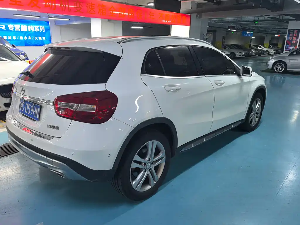 Mercedes-Benz GLA 2015 — фото 6