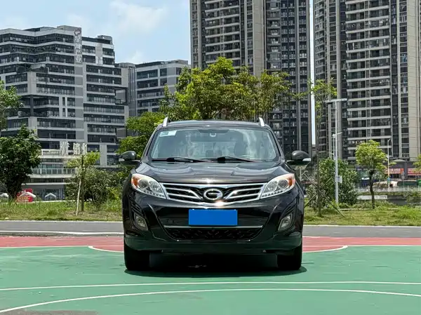 GAC Trumpchi GS5 2014