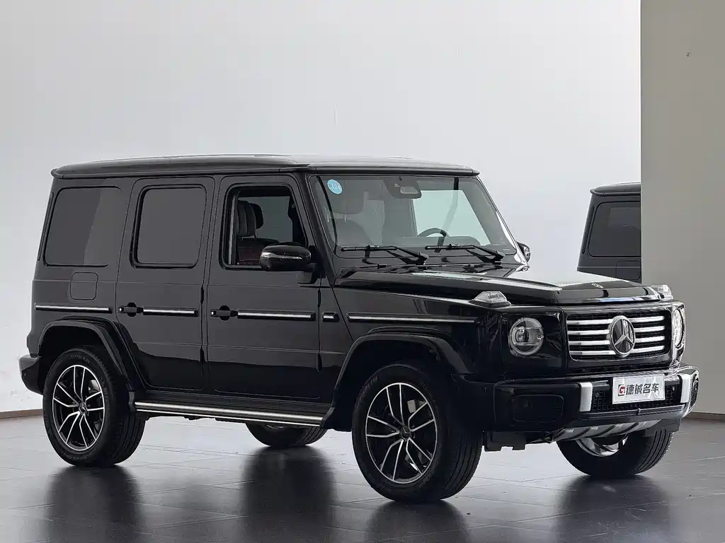 Mercedes-Benz G-Class 2025 — фото 3