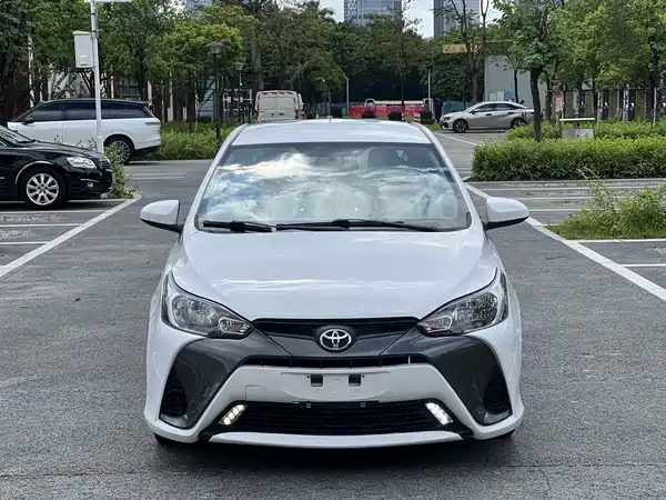 Toyota Yaris L 2017