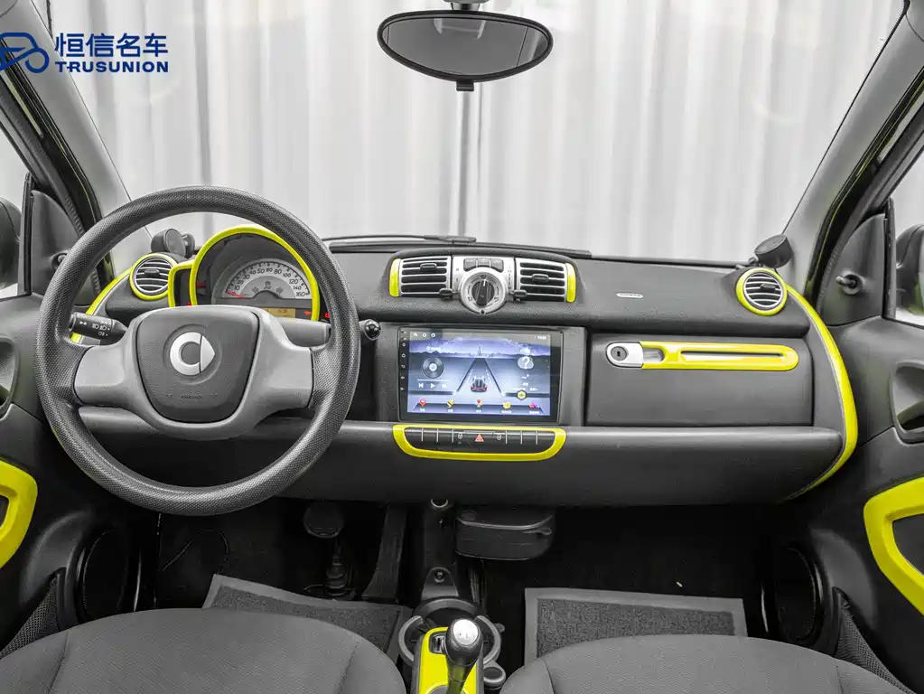 smart Fortwo 2013 — фото 12
