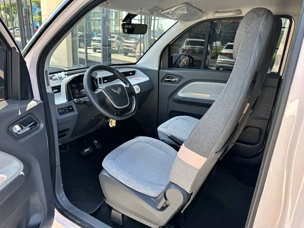 Wuling MINIEV 2023