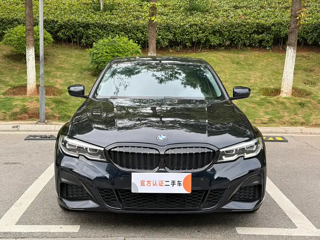 BMW 3 Series 2021