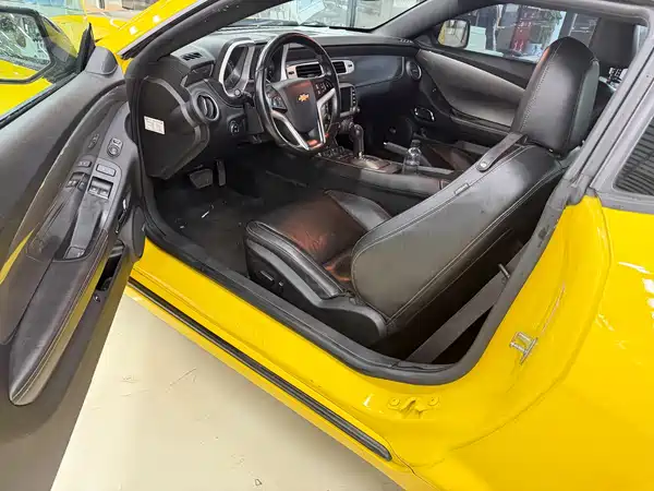 Chevrolet Camaro 2015
