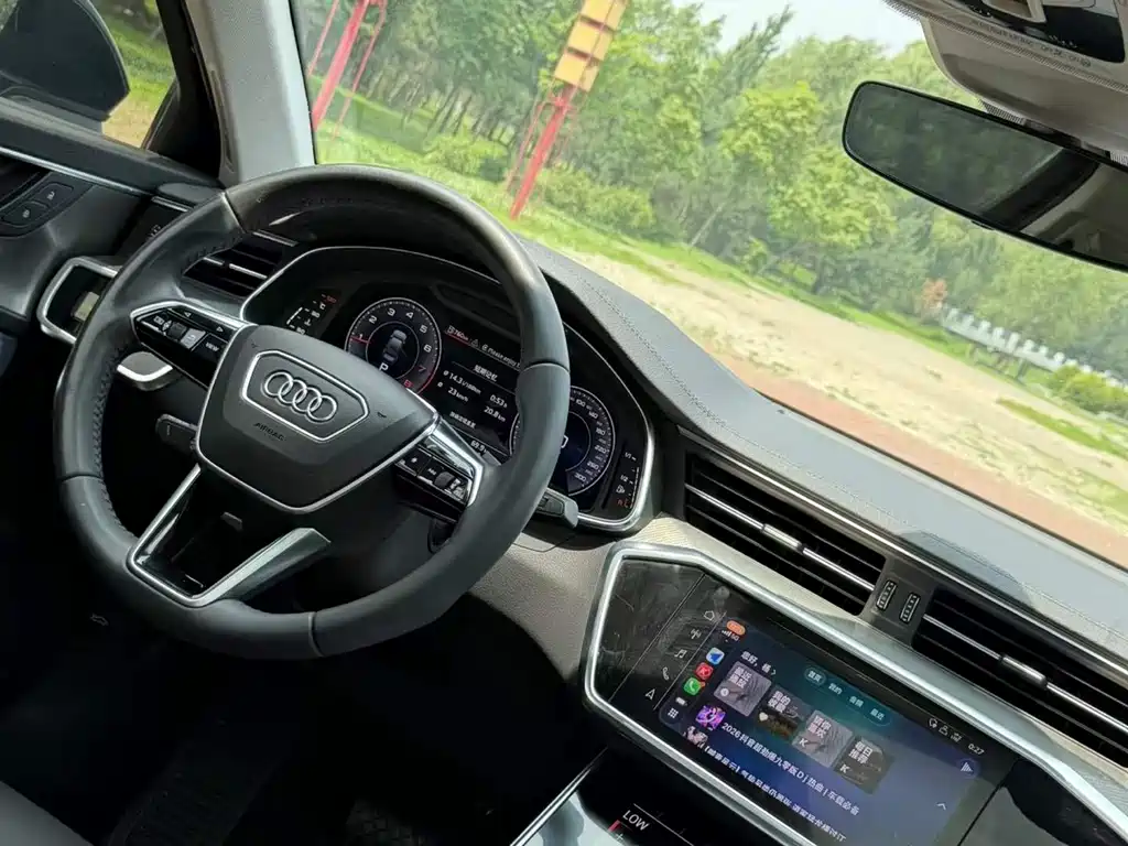 Audi A6L 2020