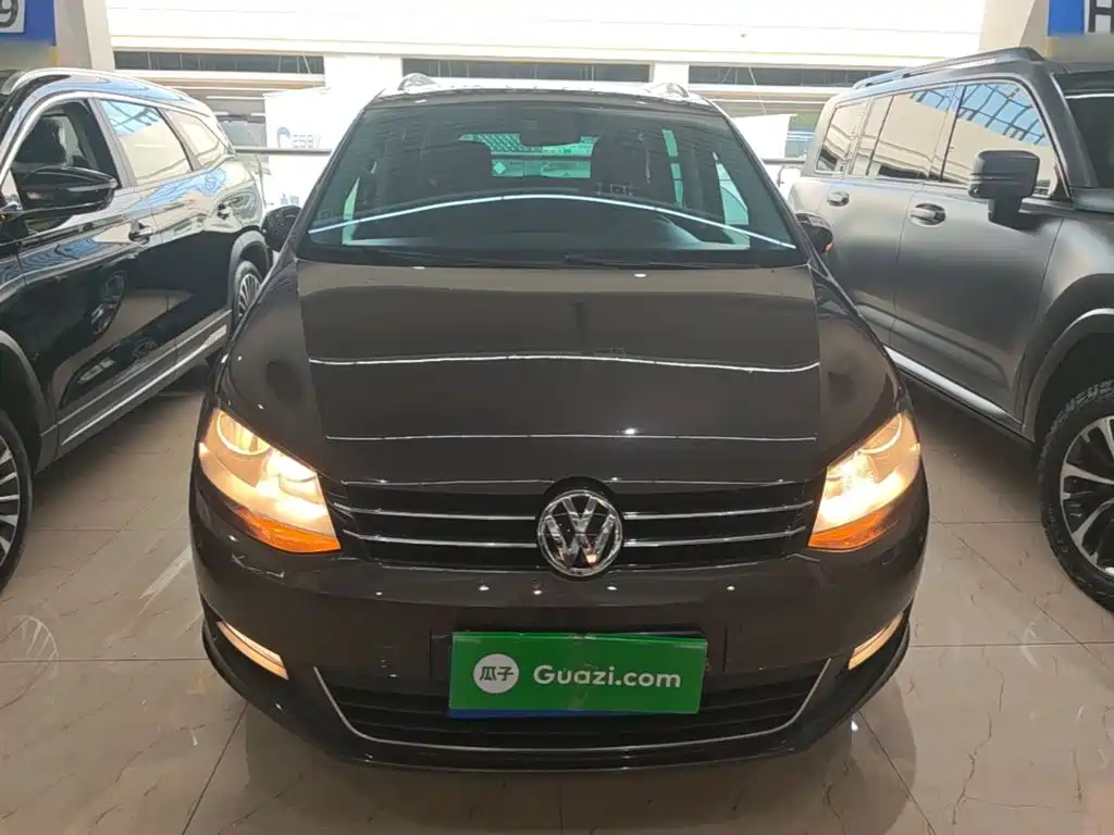 Volkswagen Sharan 2017 — фото 3