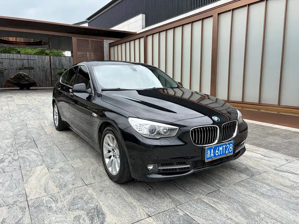 BMW 5 Series GT 2013 — фото 3