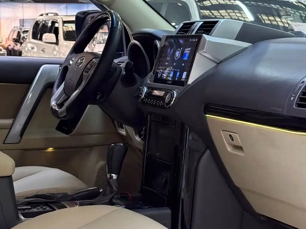 Toyota Prado 2017