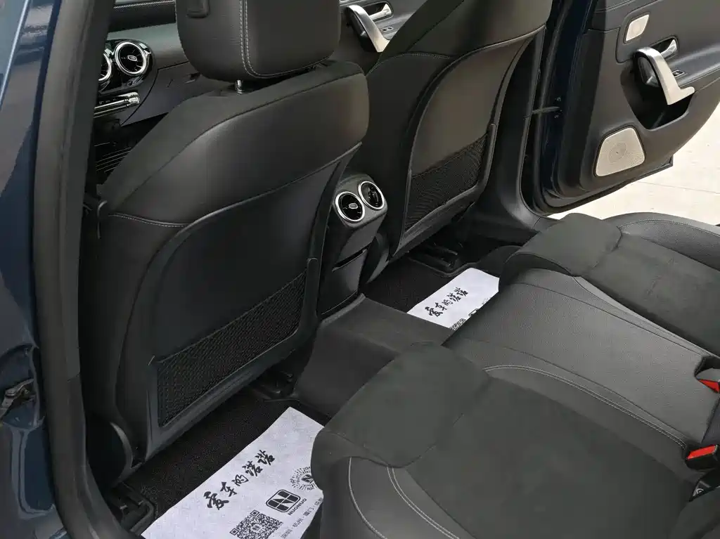 Mercedes-Benz A-Class 2019 — фото 24