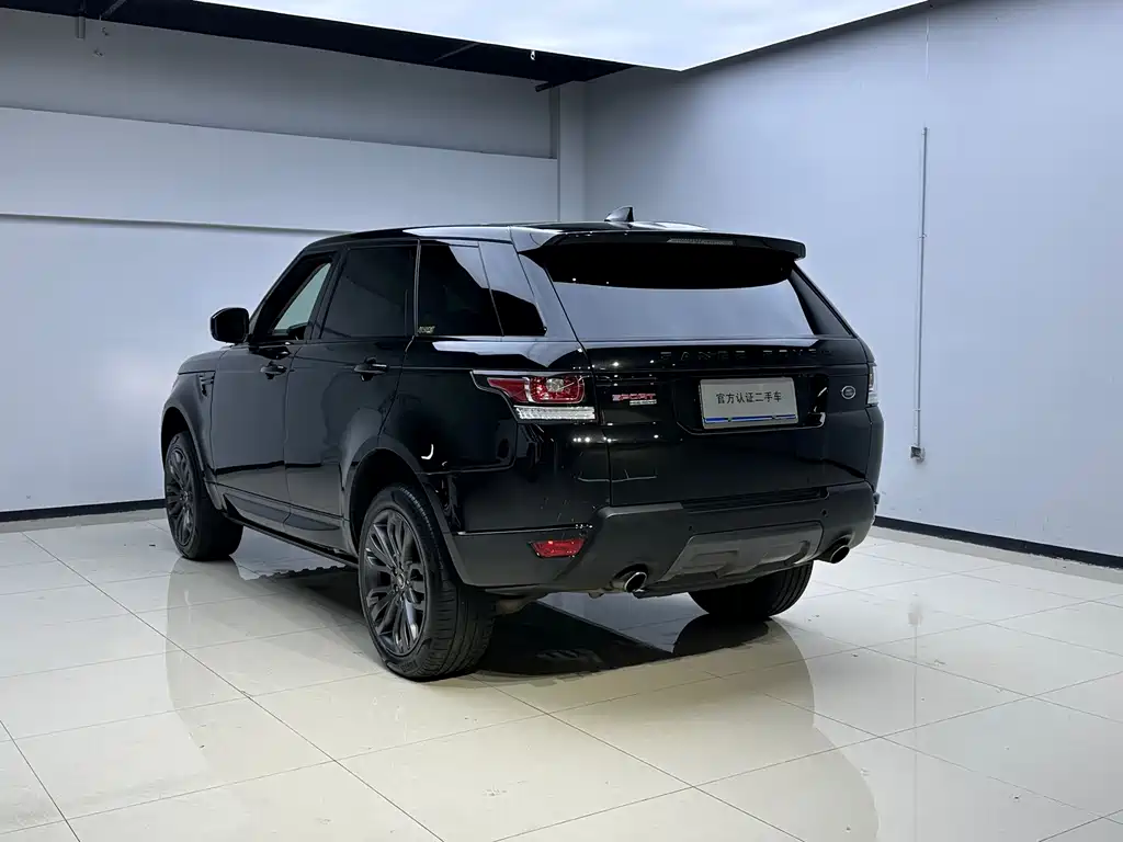 Land Rover Range Rover Sport 2017 — фото 15