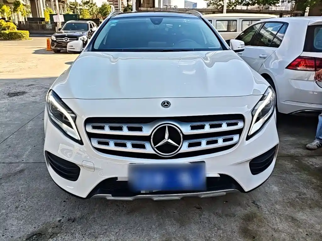 Mercedes-Benz GLA 2019