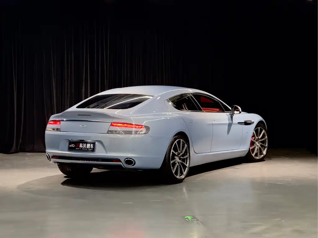 Aston Martin Rapide 2016 — фото 5