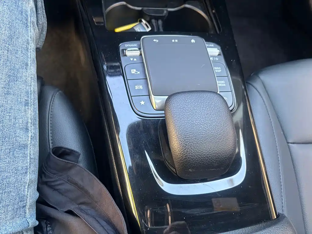Mercedes-Benz A-Class 2023 — фото 9