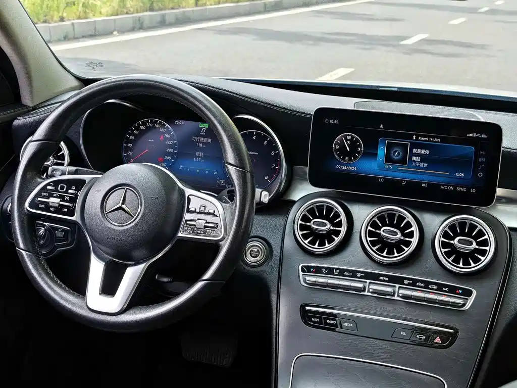 Mercedes-Benz C-Class 2019 — фото 9