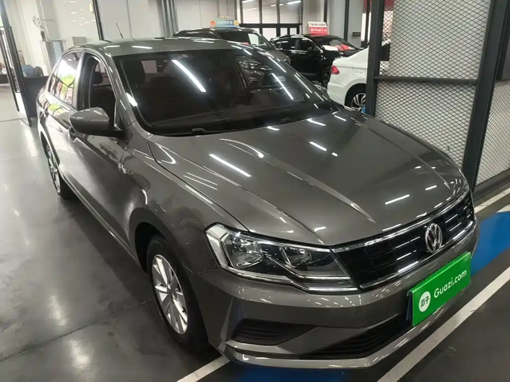 Volkswagen Jetta 2018 — фото 4