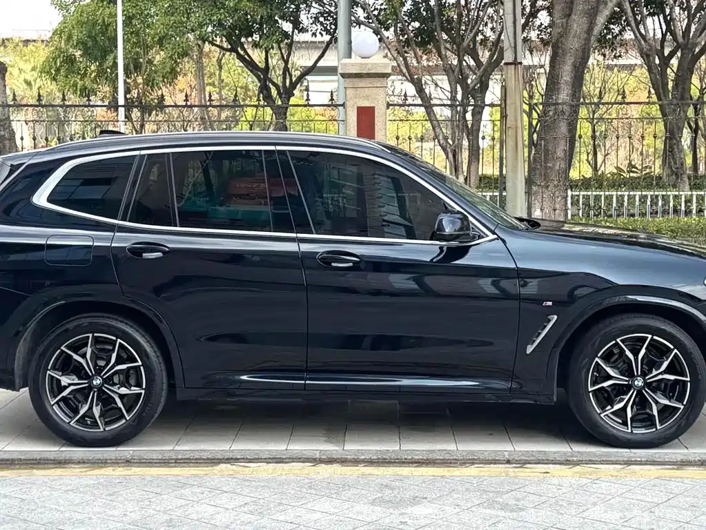 BMW X3 2022 — фото 7