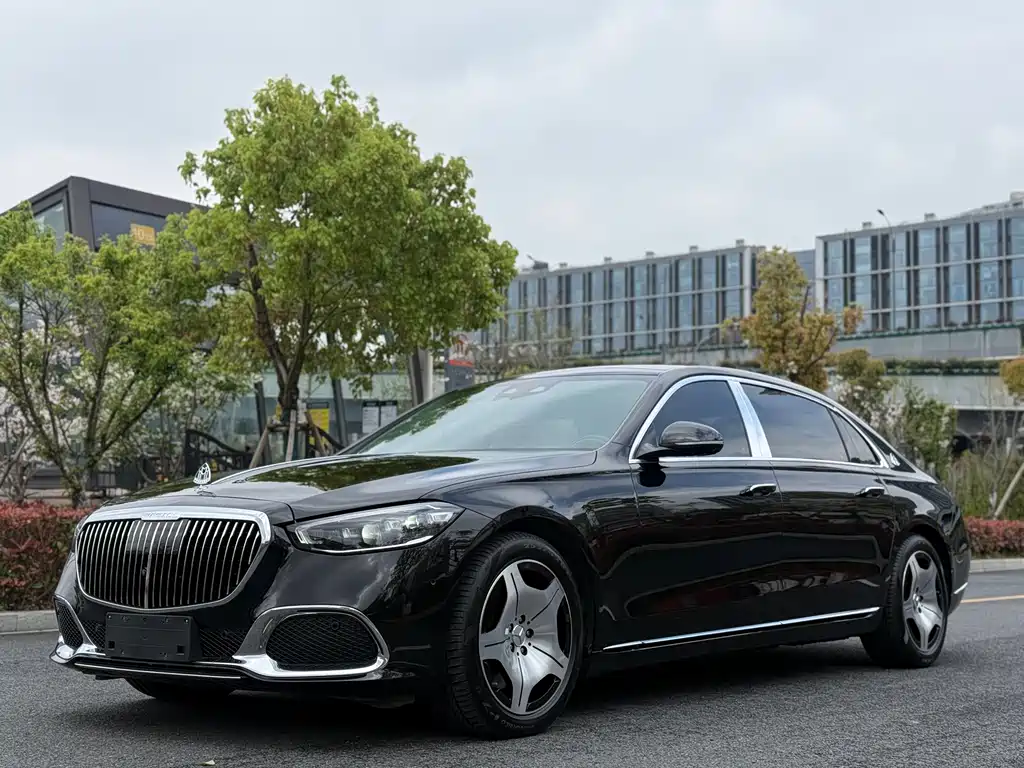 Mercedes-Benz Maybach S-Class 2024