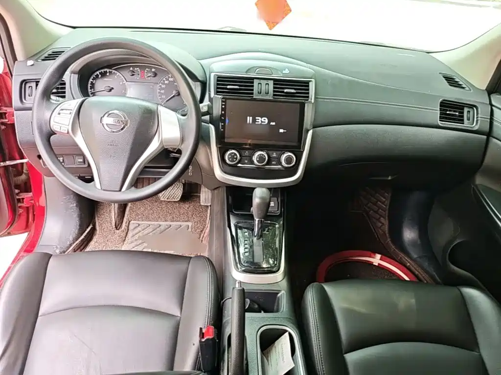 Nissan Tiida 2019 — фото 10