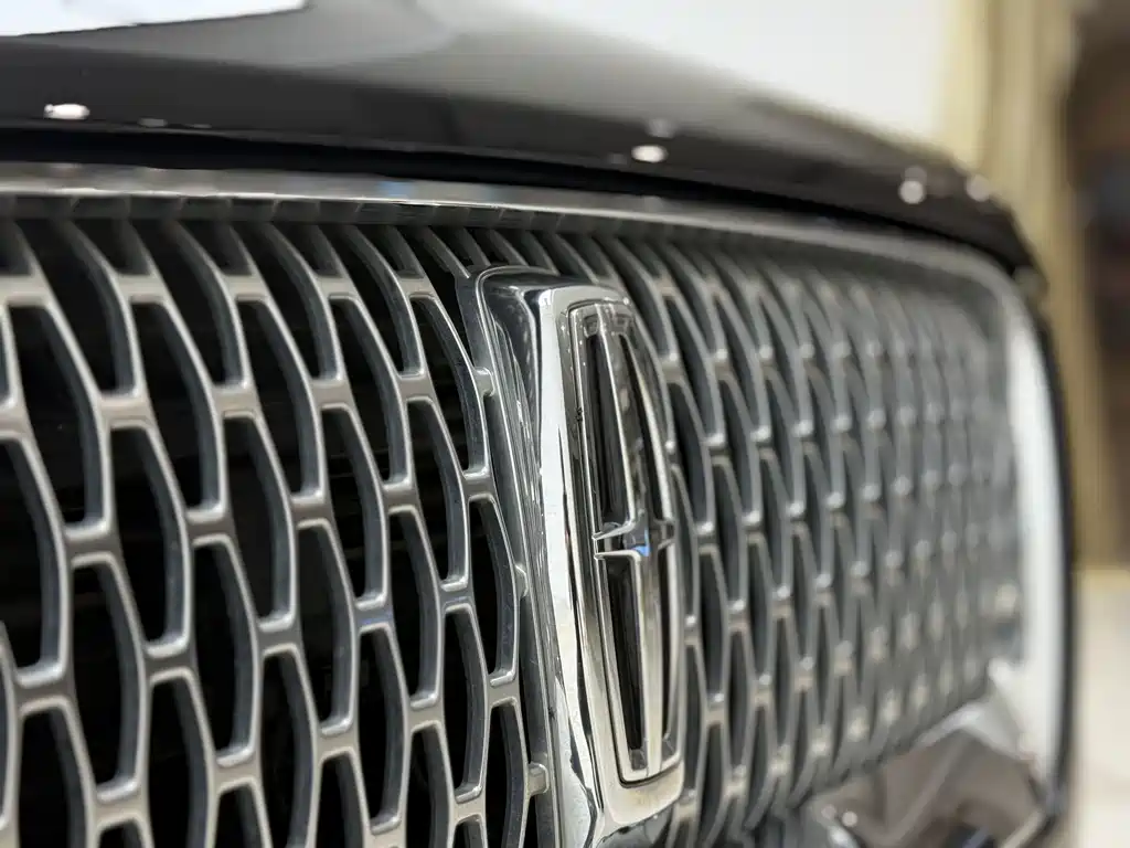 Lincoln Aviator 2021 — фото 16