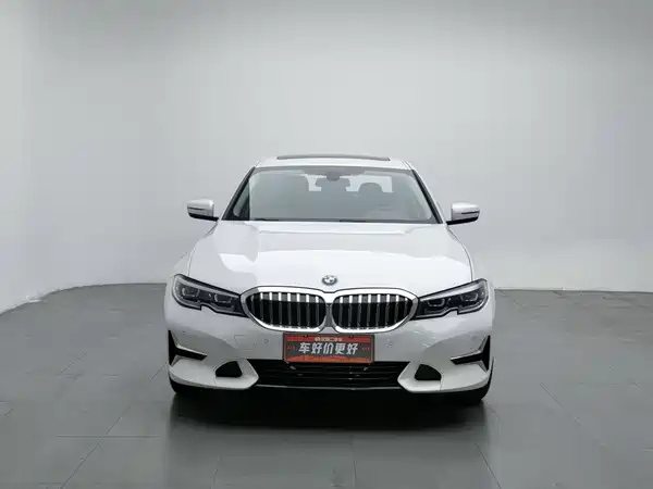 BMW 3 Series 2020