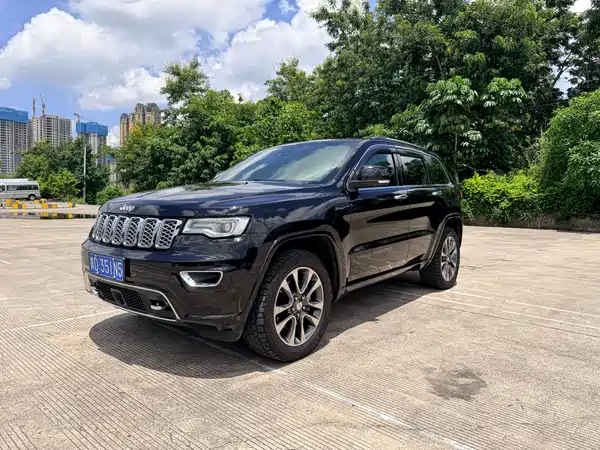 Jeep Grand Cherokee 2017