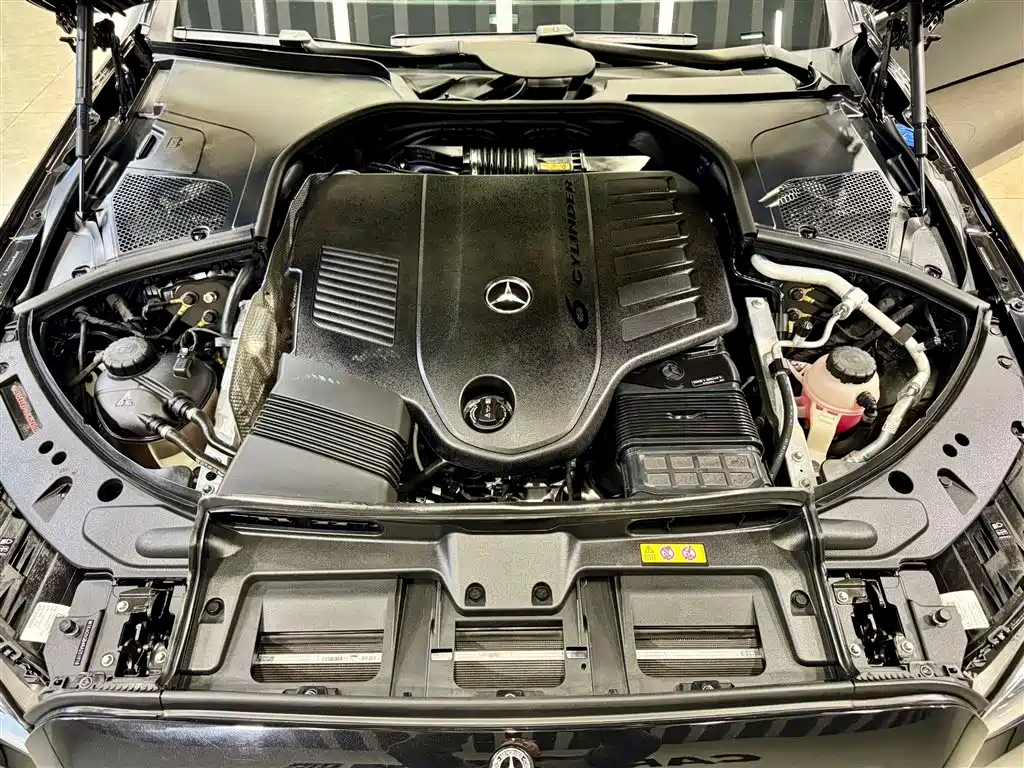 Mercedes-Benz S-Class 2024 — фото 12