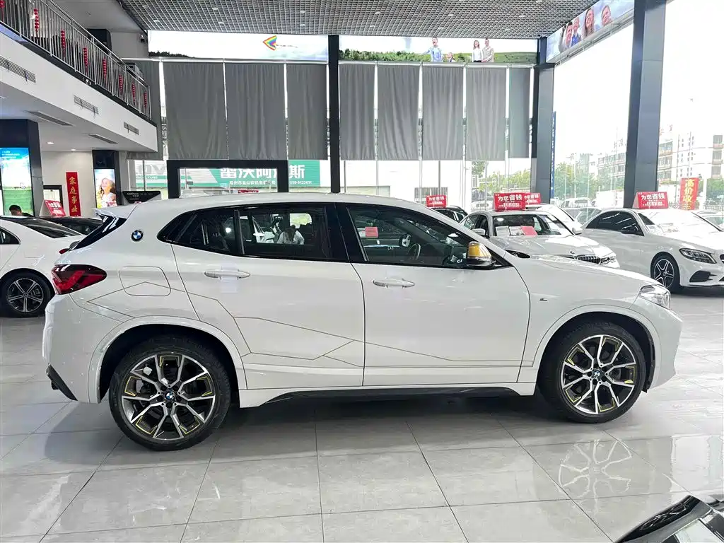 BMW X2 2023 — фото 4