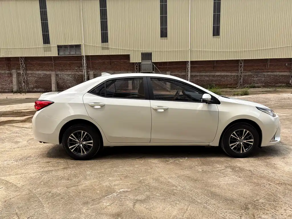 Toyota Levin 2016 — фото 10