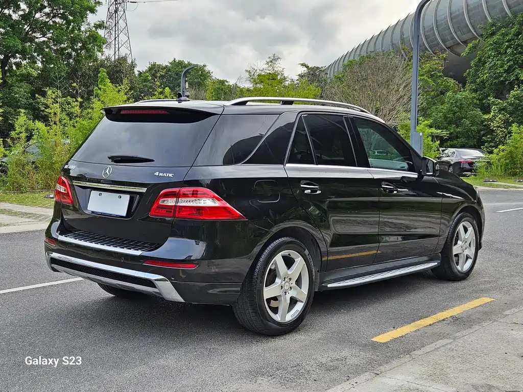 Mercedes-Benz M-Class 2014