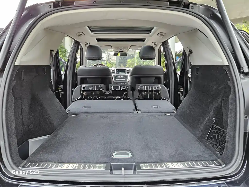 Mercedes-Benz M-Class 2014 — фото 10
