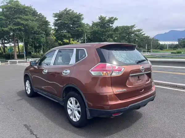 Nissan X-Trail 2014