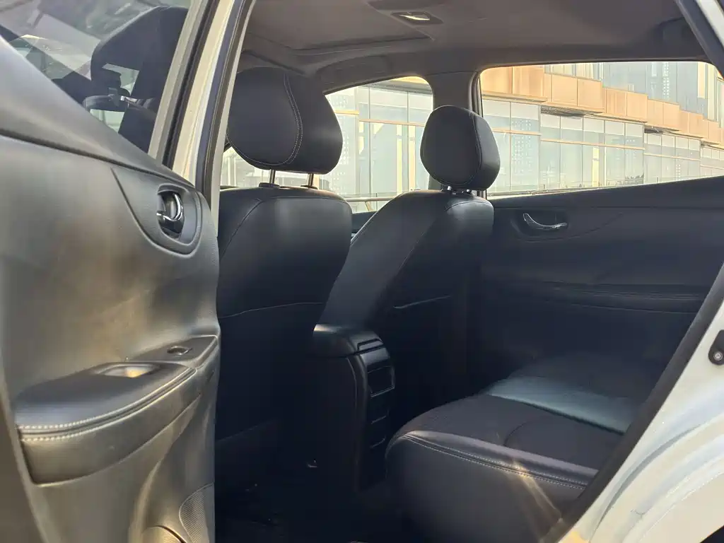 Nissan Tiida 2019