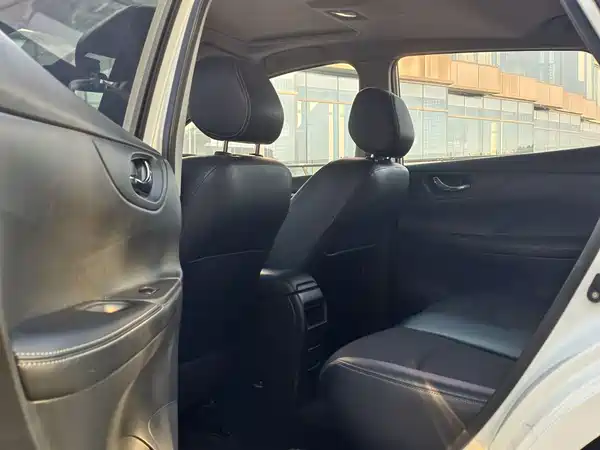 Nissan Tiida 2019
