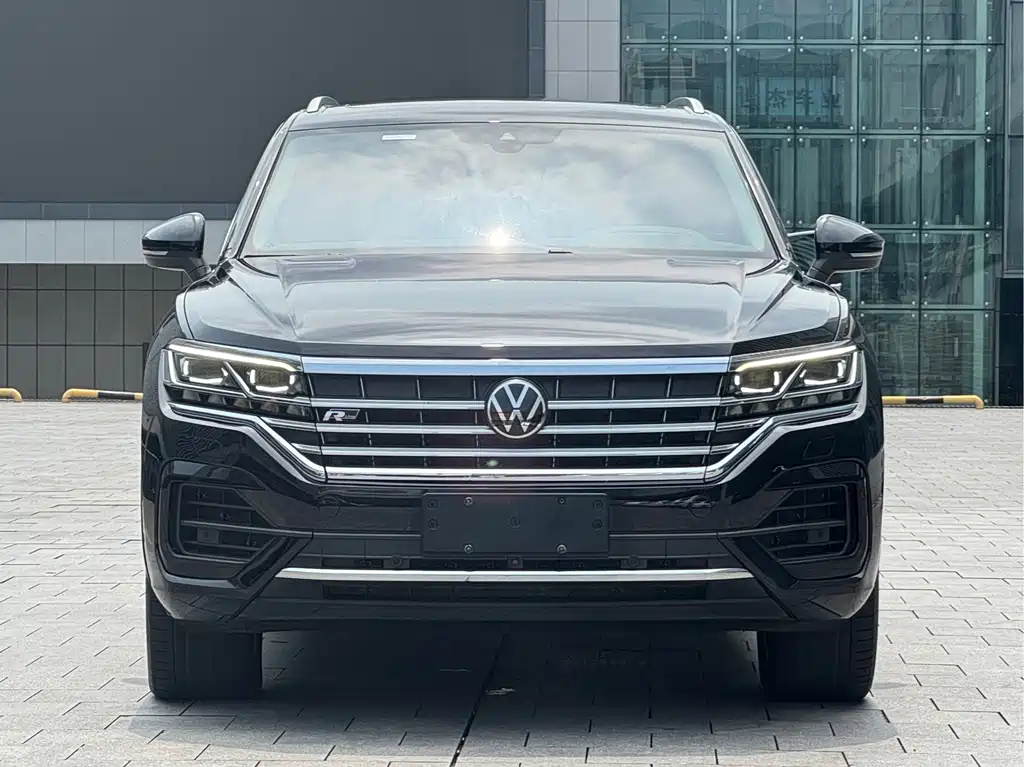 Volkswagen Touareg 2021 — фото 3