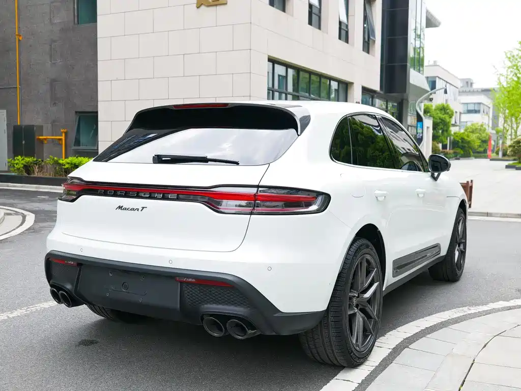 Porsche Macan 2021 — фото 18